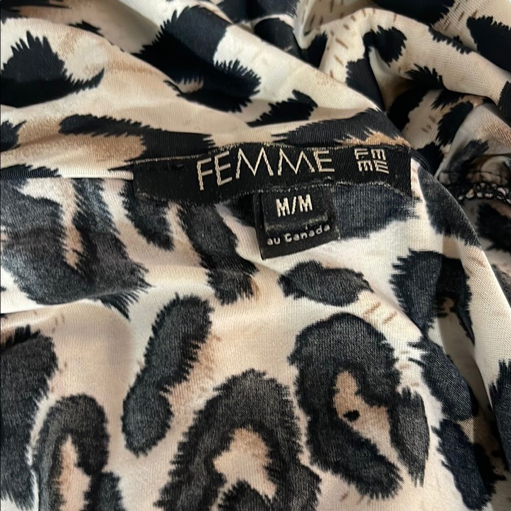 Femme Chic Leopard Print Dress, Size Medium - Picture 4 of 8